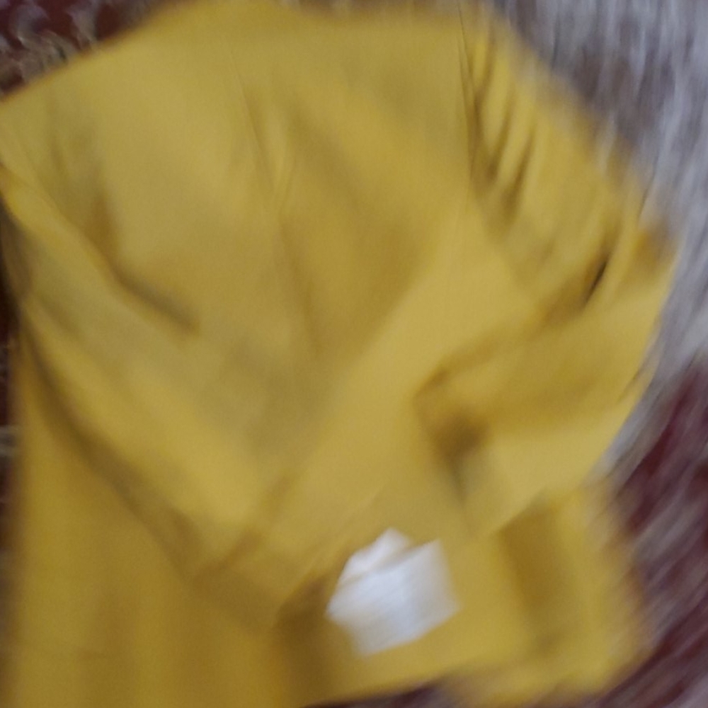 Suit - Picture 4 of 4